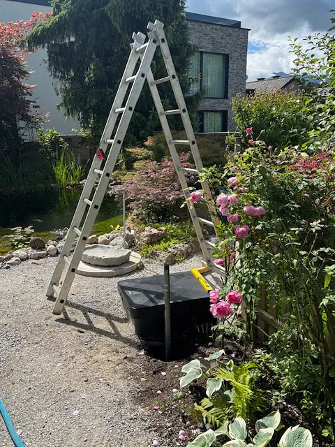 Bau eines Schlagbrunnen für die Gartenbewässerung und zum befüllen des Gartenteich