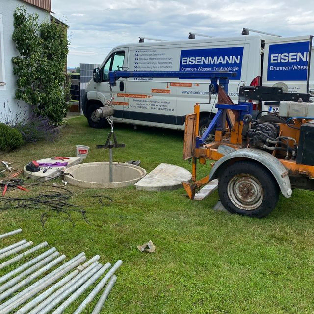 Brunnensanierung - Erneuerung der Schachtabdeckung und abdichten der Brunnenschachtwand